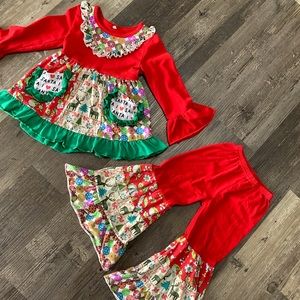 Used Christmas set 3t